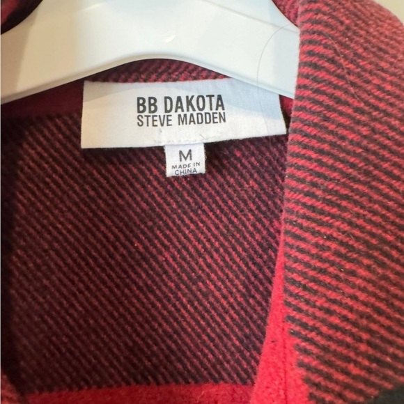 steve madden buffalo check top size med - Picture 2 of 2